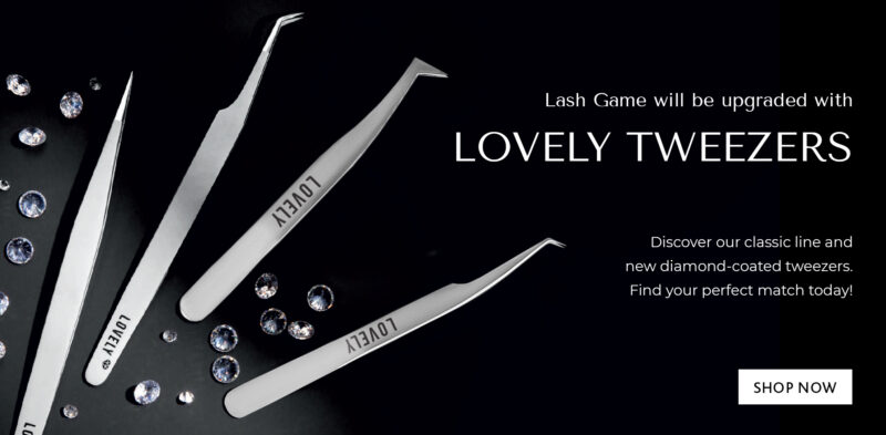 Lovely Lash Tweezers