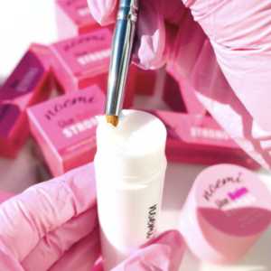 Noemi Super Sticky Strong Balm 15g